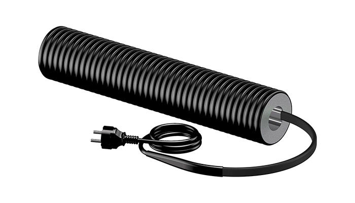 Lämpöeristetty ja lämmityskaapelilla varustettu suojaputki, jolla estetään vesijohdon jäätyminen riskialttiissa paikoissa